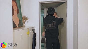 [[Domestic] Jelly Media Domestic AV Chinese original / "Runaway step Brothers and Sisters" 91CM-073 / Nie Xiaoqian