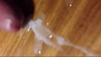 I had an explosive cum on the table