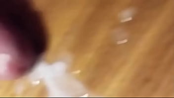 I had an explosive cum on the table