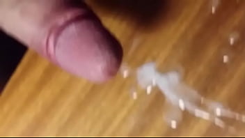 I had an explosive cum on the table