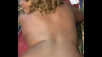 Belle-Fille Noire Plaire À Latin