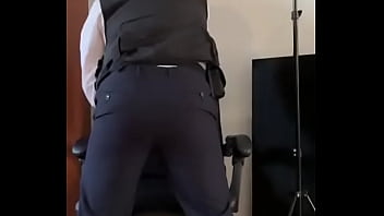 Policial na punheta
