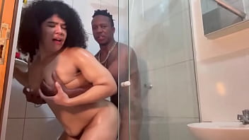 ChudaiSendo fodidinha no  Me conta sua transa mais doida!