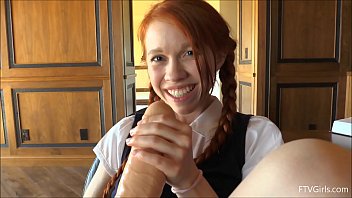 Dolly Little dildo