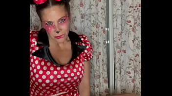 MILF SALOPE en SOLO EP 3/6 "Je me détruis la chatte avec un gode XXXL" vidéo ...