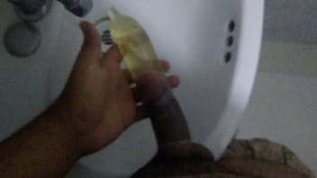 Filling condom