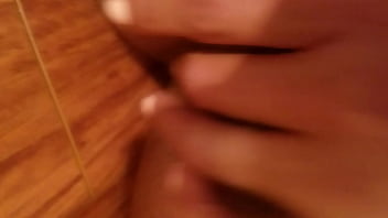 thumb morning squirt   