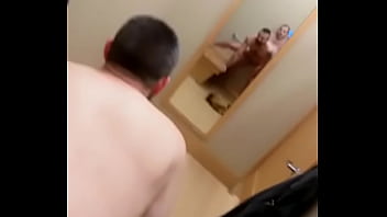 Fodendo no provador de roupas