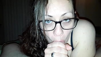 thumb if only you cou  ld feel what she is doing e i he is doing e is doing