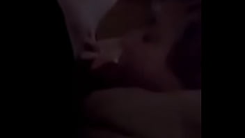 Jolie Femme Suce La Bite