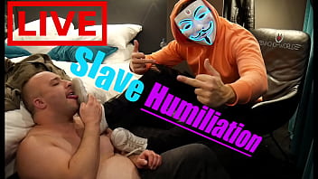 thumb sklave wird dom  iniert  
