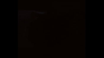 La Petite Mykala Suce Seulement La Bite De L'homme