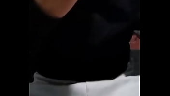 体育馆女卫生间正面镜头高清偸拍好多运动服年轻妹子方便来 2025 | XXX18->