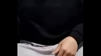 体育馆女卫生间正面镜头高清偸拍好多运动服年轻妹子方便来 2025 | XXX18->