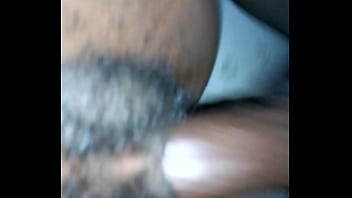 thumb elle encaisse t  out  