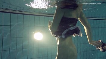 Duna Bultihalo underwater naked babe