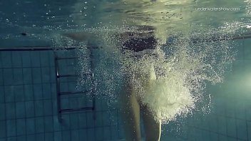Duna Bultihalo underwater naked babe