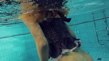 Duna Bultihalo underwater naked babe