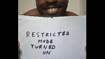 American 33 year old Llamasr/ 30 year old Alexiadonna and French 20 year old Mhpmlbziwulx restricted threesome roleplayed with paper aesthetic collage and cum on top 2