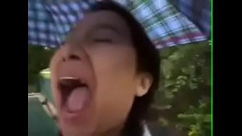 thumb japanese piss o  utdoors  