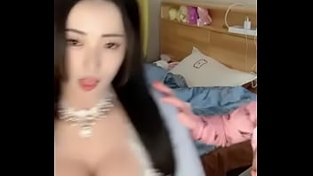 破处大神学校接回粉裙小妹软 2024