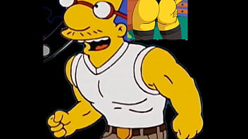 Milhouse and Nelson want to eat Marge's corncob