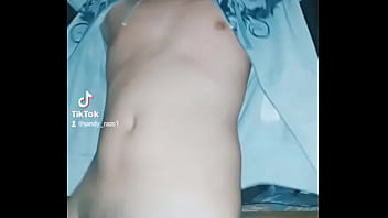 Tiktoks desnudo