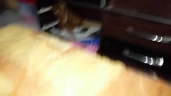 thumb gato enfia o de  do e gelo no cu finger and ic u finger and ice finger and ice