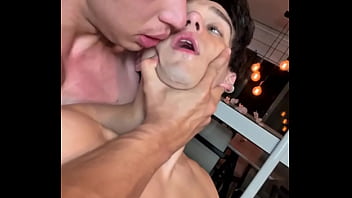 thumb twuank safado f  udendo gostoso com sarado da   com sarado da a com sarado da a
