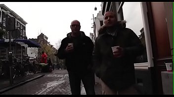 Meat member sucking delights from appealing gal Pet