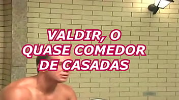 Valdir, O almost Comedor de Casadas, with Mayara Rodrigues, Isa Ramos and RENATO WERNECK