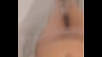 Court métrage dans la baignoire... Abonnez-vous et voyez toute la galerie Le ...