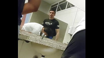 thumb wc   