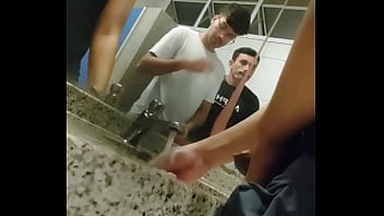 thumb wc   