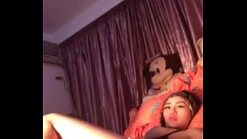thumb asian girl bari  ng it all for you ou you ou