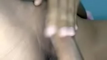 Fucking the pussy of a Thai student girl, beautiful pussy, big clit, worth licking so thrillingly, the cock ejaculates into the clit hole.