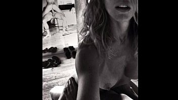 Sex selfies