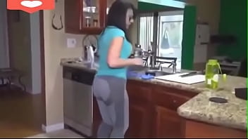 Lesbian ass humping in leggings