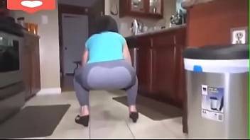 Lesbian ass humping in leggings