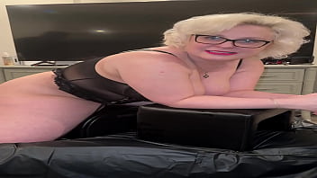 thumb riding the sybi  an fuck machine  e 