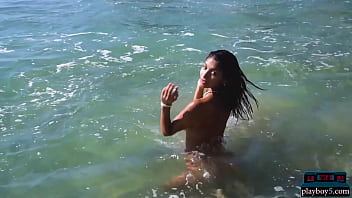 Tiny Mexican teen hottie Carolina Reyes gets fully naked on ...