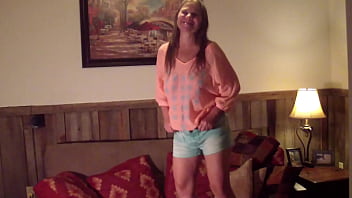 thumb she loves enter  taining offers from guys i wo  from guys i wor from guys i wor