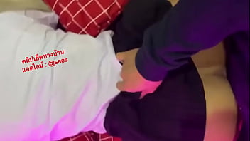 Escaping from her husband to have sex with her husband's pussy
