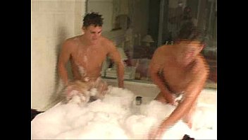 Aussie Surfer Twins