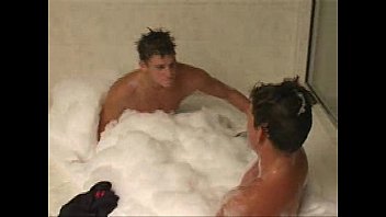 Aussie Surfer Twins
