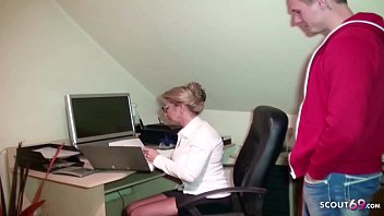 thumb milf jenny fick  t den jungen praktikanten auf raktikanten auf aktikanten auf a