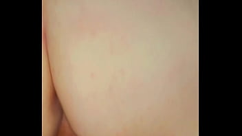WIFE SQUIRTS FOR FIRST TIME