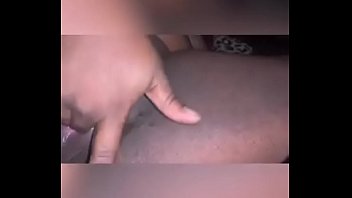 Ebony masturbate til cum