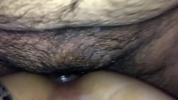 Uber driver likes to fuck bitches (says)