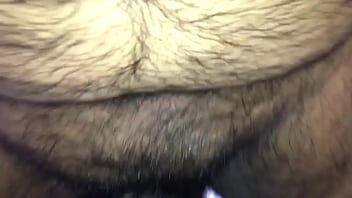 Uber driver likes to fuck bitches (says)
